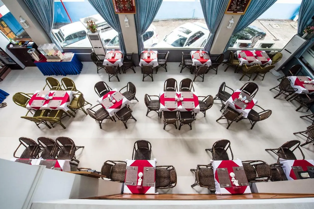 Diamond Crown Hotel Gyogon Myanmar