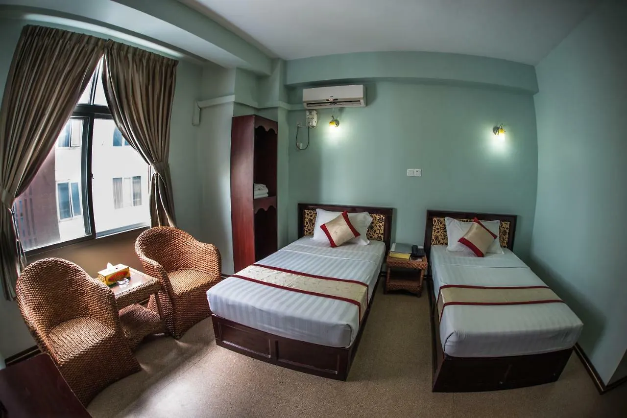 Diamond Crown Hotel Gyogon